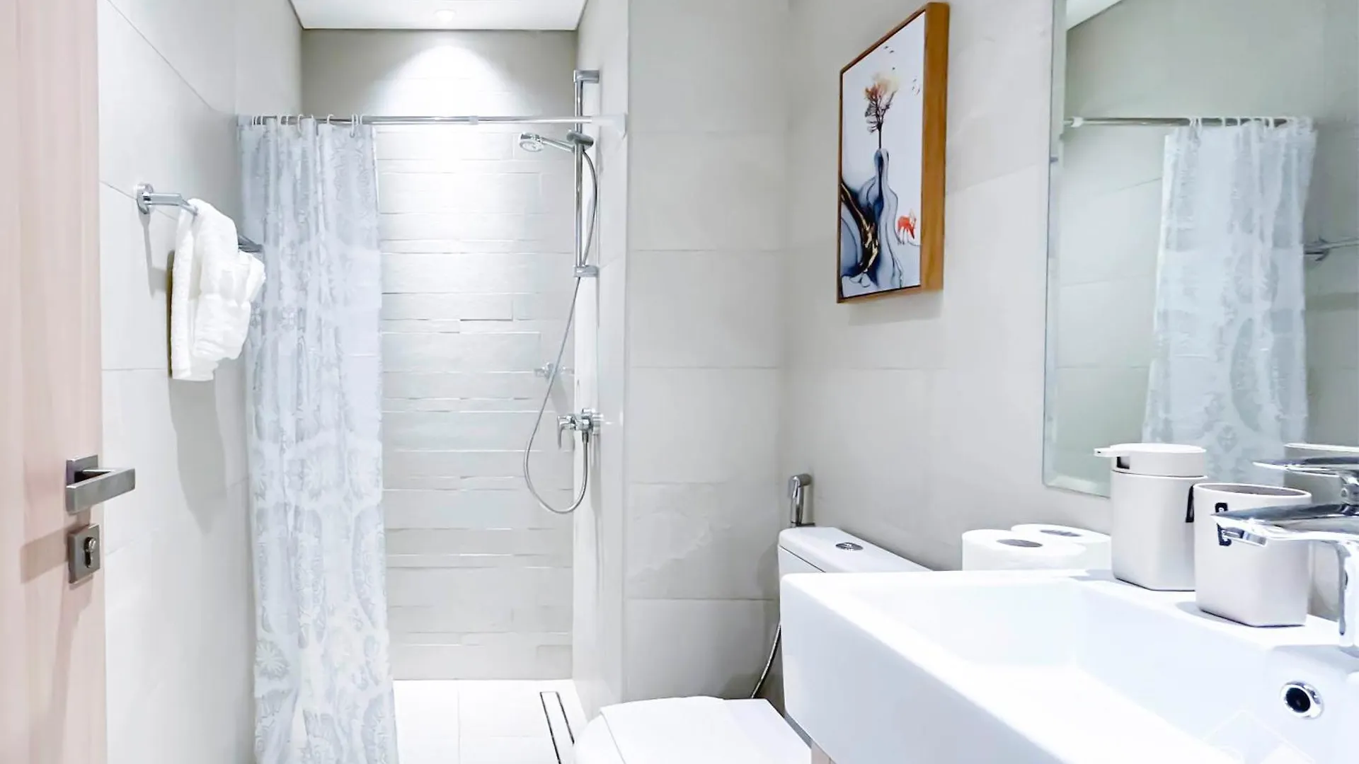 Apartment Studio In Azizi Riviera Comfort And Convenience Dubai United Arab Emirates