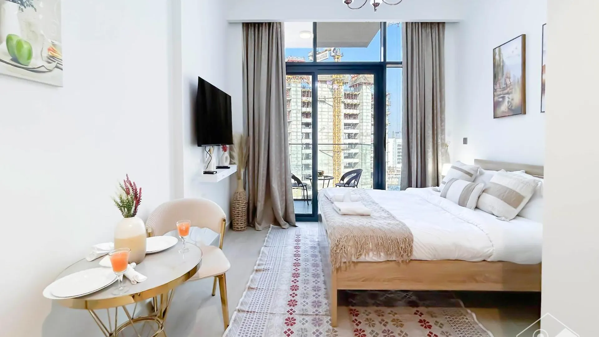Studio In Azizi Riviera Comfort And Convenience ドバイ 0*,  アラブ首長国連邦